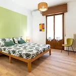 Apartmán Three Bedroom Flat Near Train Station *